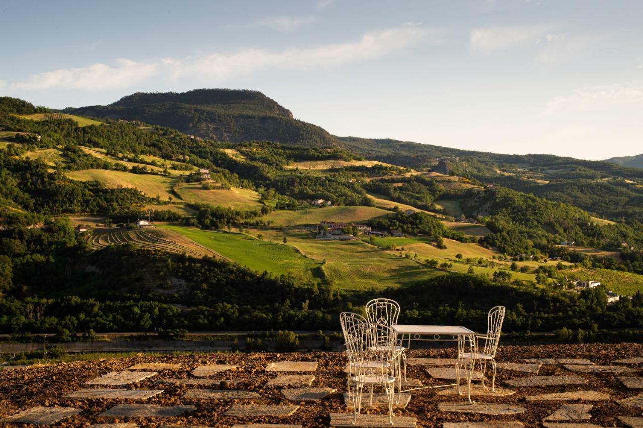 Relais Sant'Ambrogio Villa Bobbio Luaran gambar